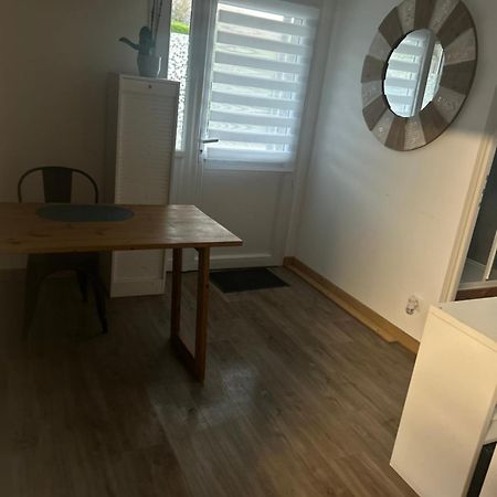 Studio Dans Maison 2 Personnes Sainte-Helene-du-Lac Luaran gambar